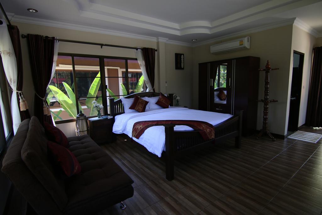 Little-Teak Homestay Chiang Mai Bilik gambar