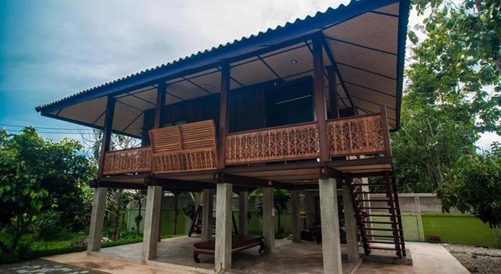 Little-Teak Homestay Chiang Mai Bilik gambar